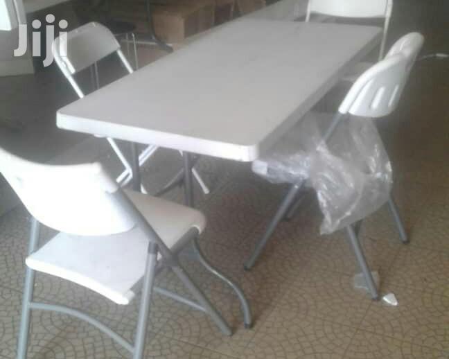 Foldable Table