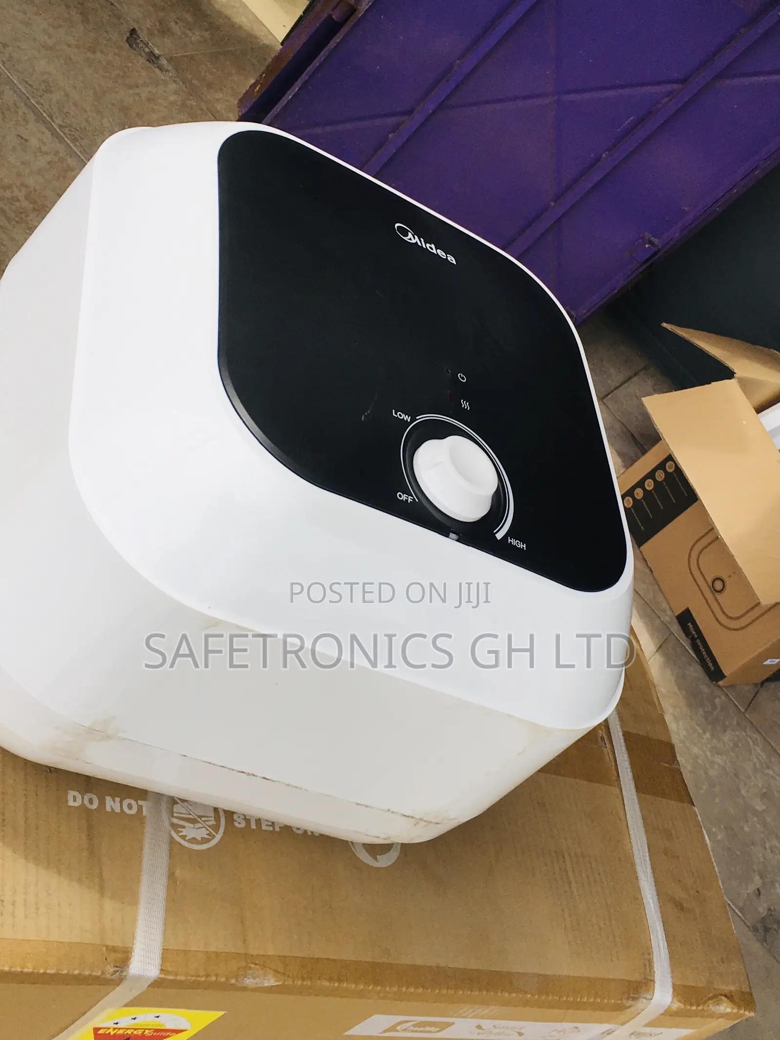 Sealed White 15 Liters Midea Water Heater