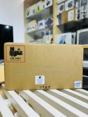 New Laptop HP 15-Ra003nia 4GB AMD Ryzen 3 SSD 1T