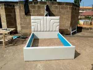 Queen Size Bed Frame With Drawer
