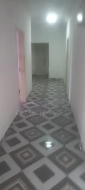 3bdrm Mansion in De-Icons Real Estate, Awutu Senya East Municipal
