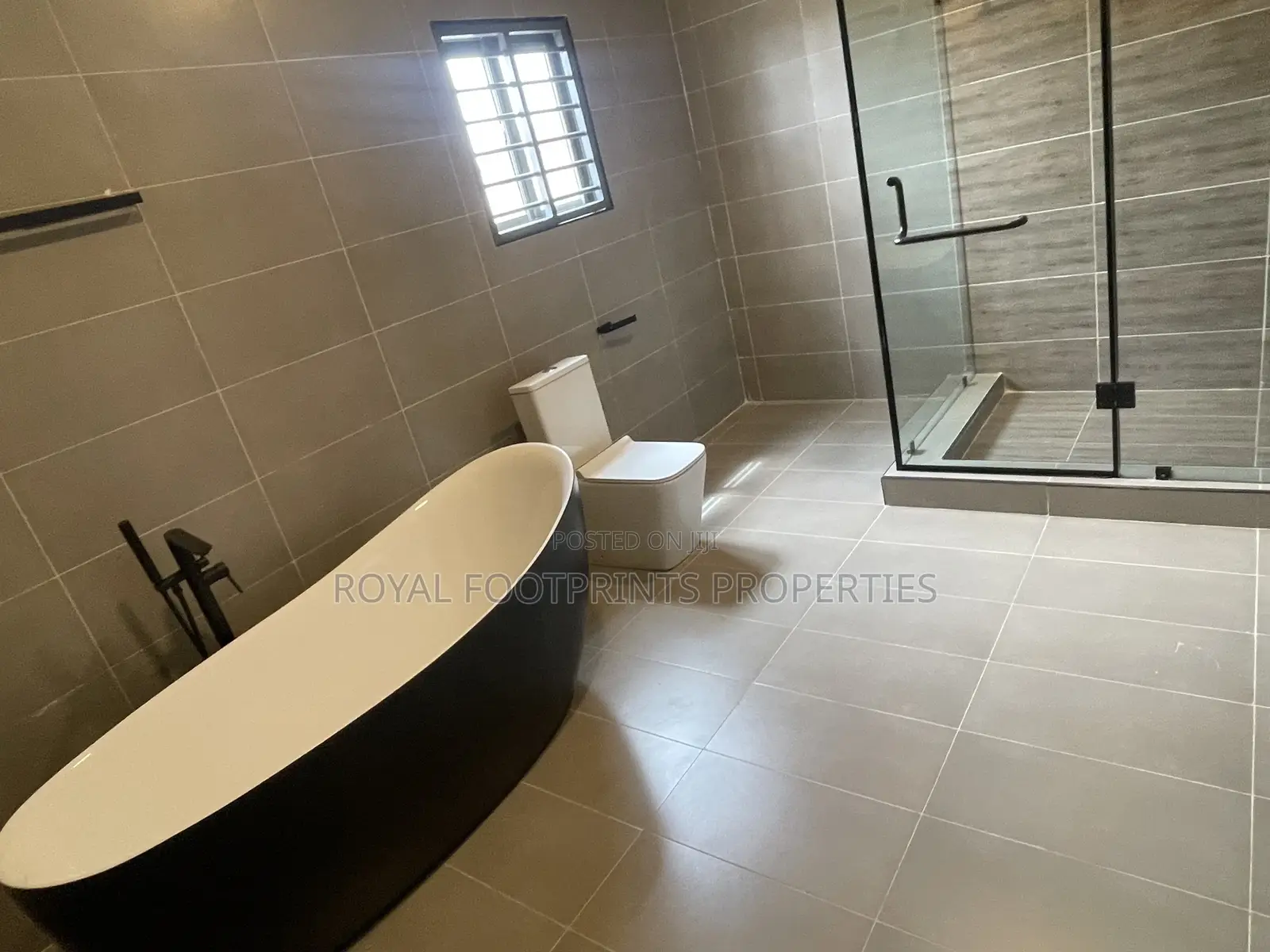 4bdrm House in Royal Footprints, Oyarifa for sale