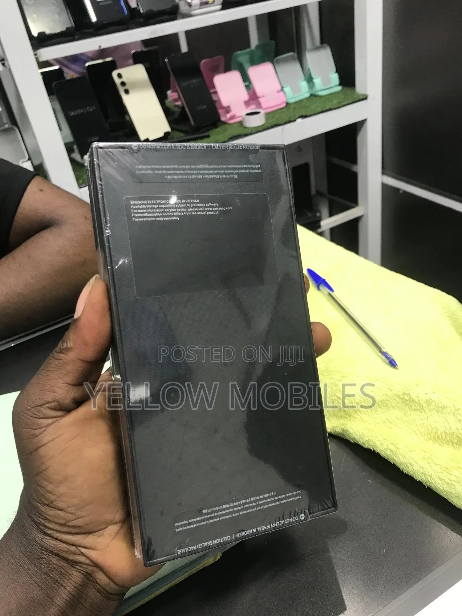 New Samsung Galaxy S24 Ultra 256 GB Yellow