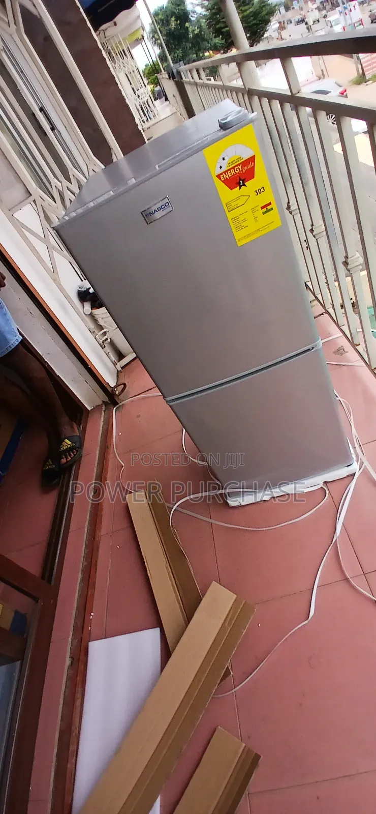 Combined Nasd2-10fl Neat 106l Fridge