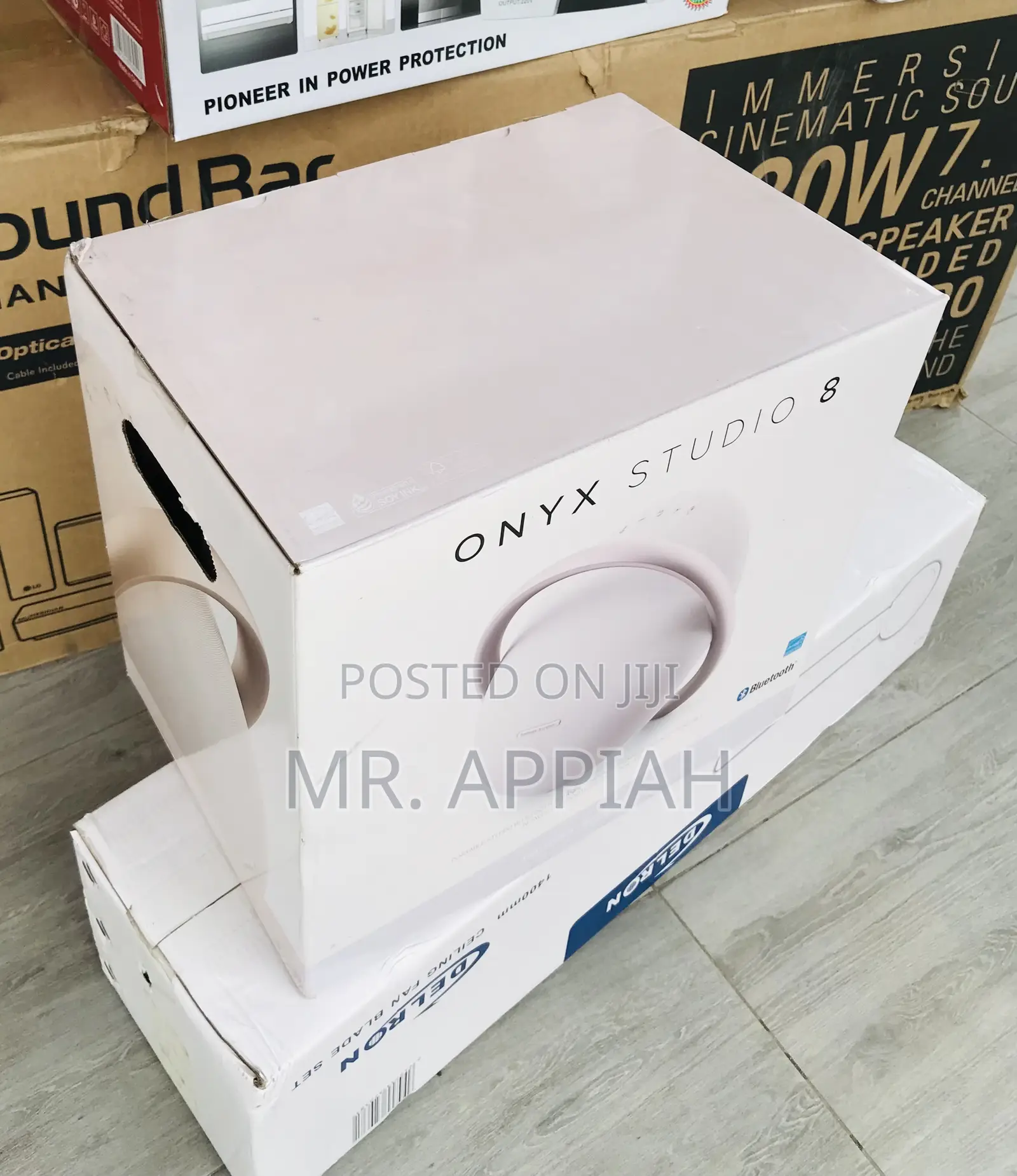 Elegantly Designed Harman Kardon Onyx 8 Bluetooth Speaker.