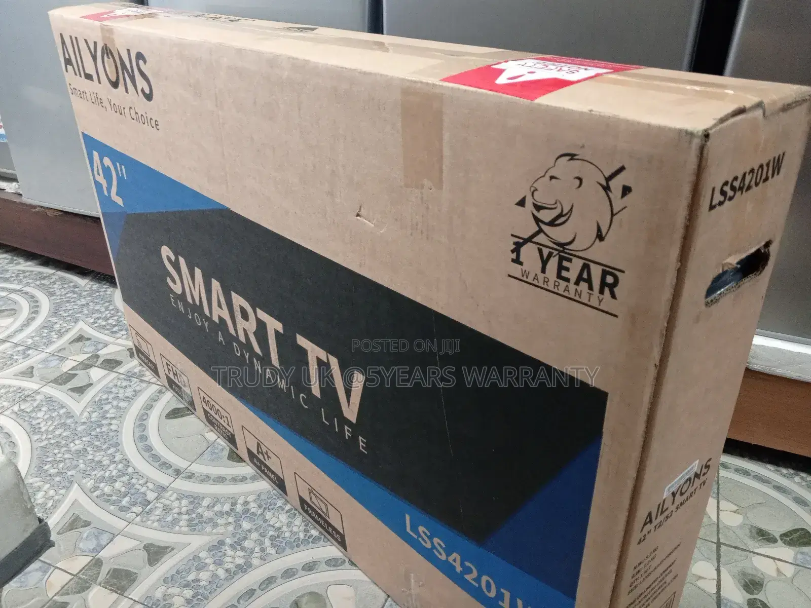 Smart Android Tv Fhd+Free Wall Bracket