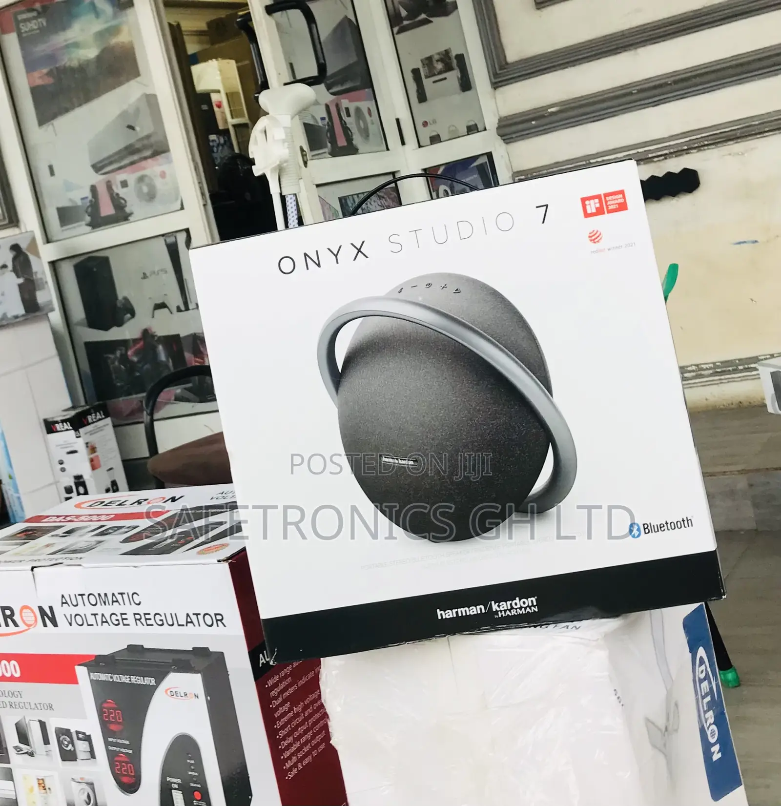 Long Lasting Onyx Studio 7 Wireless Bluetooth Harman Kardon
