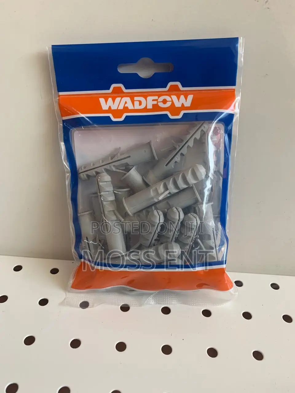 Fish Plastic Anchor - Wxtc931