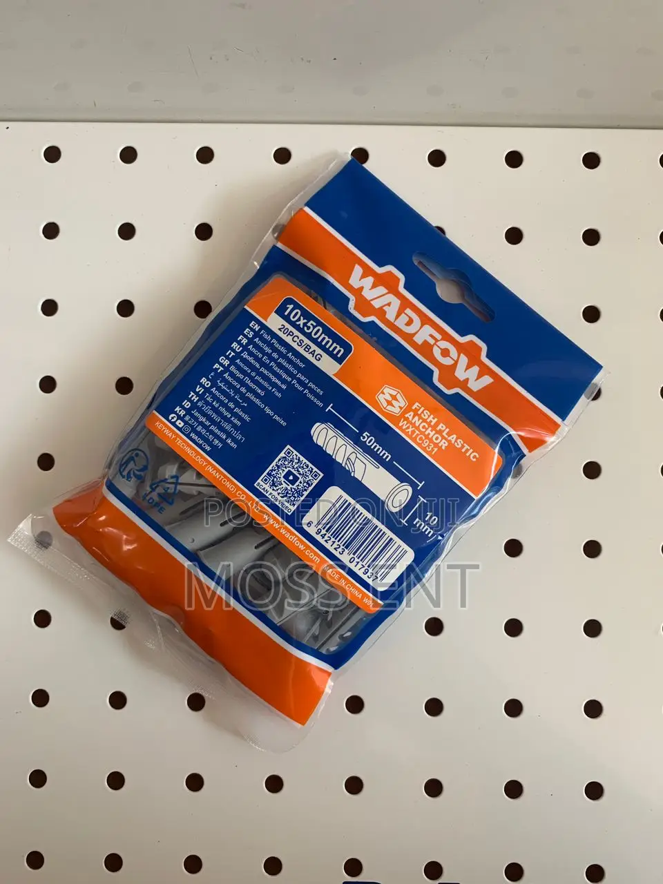 Fish Plastic Anchor - Wxtc931