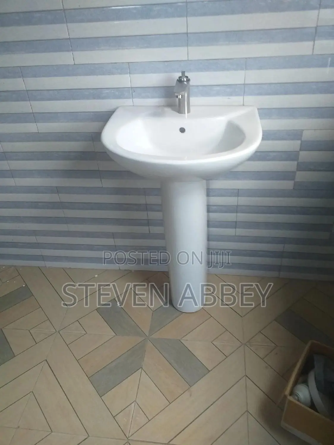 2bdrm Apartment in Adom Agency, Teshie for rent