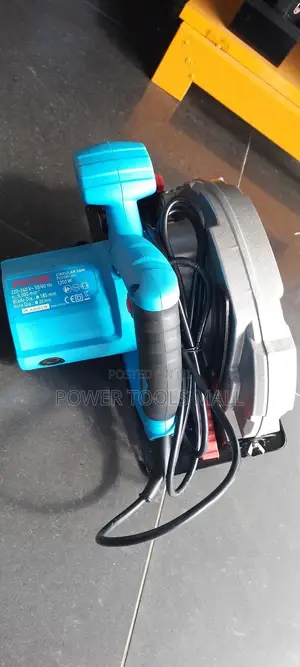 Fixtec 1200W Circular Saw