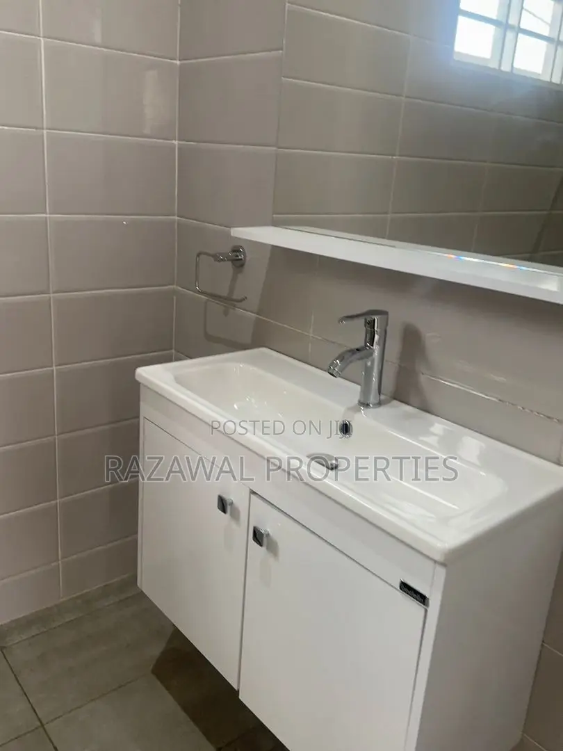 2bdrm House in Achimota for rent