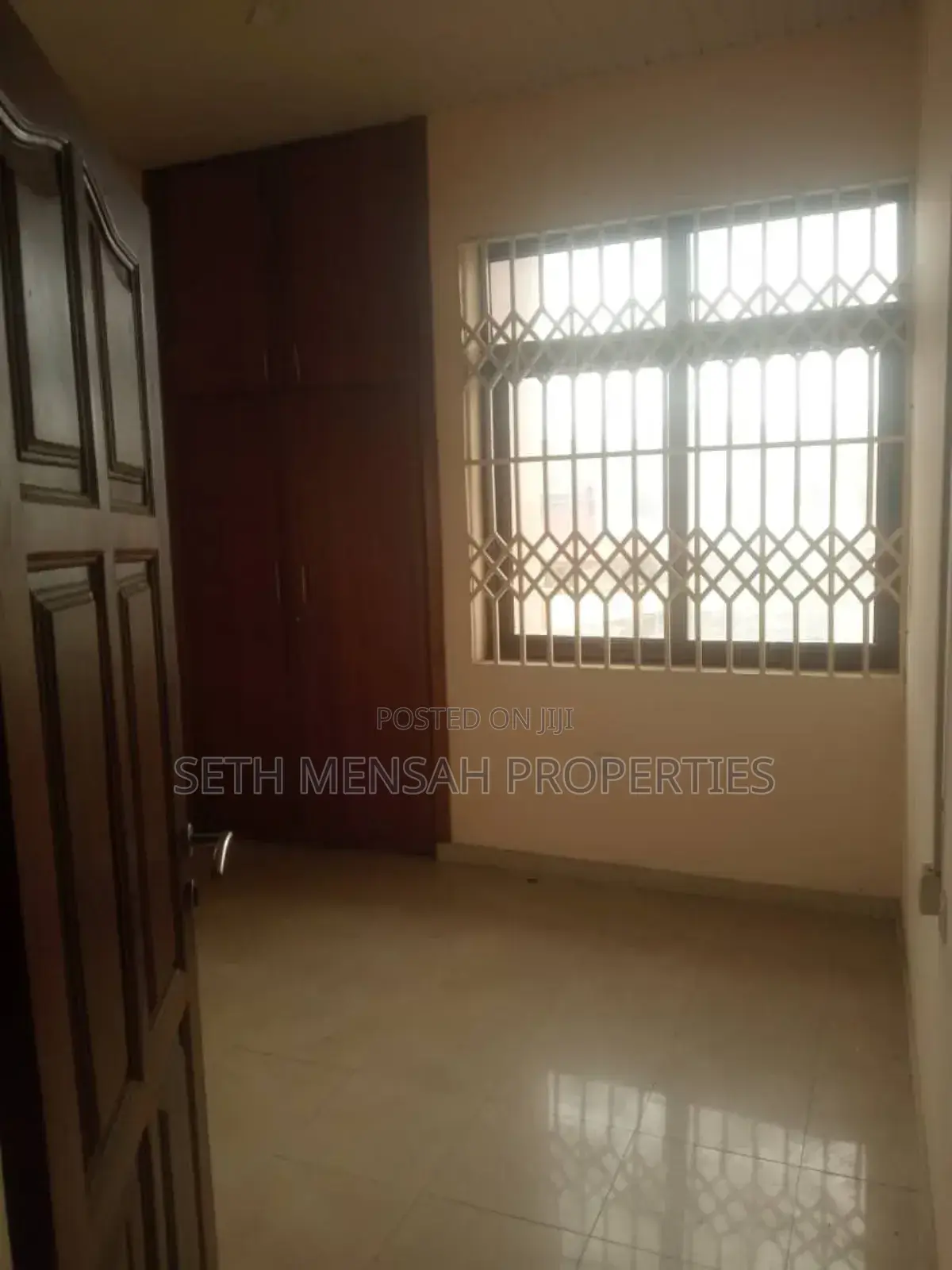 7bdrm House in Skm Properties, Dzorwulu for sale