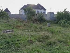 Land for Sale at Lashibi