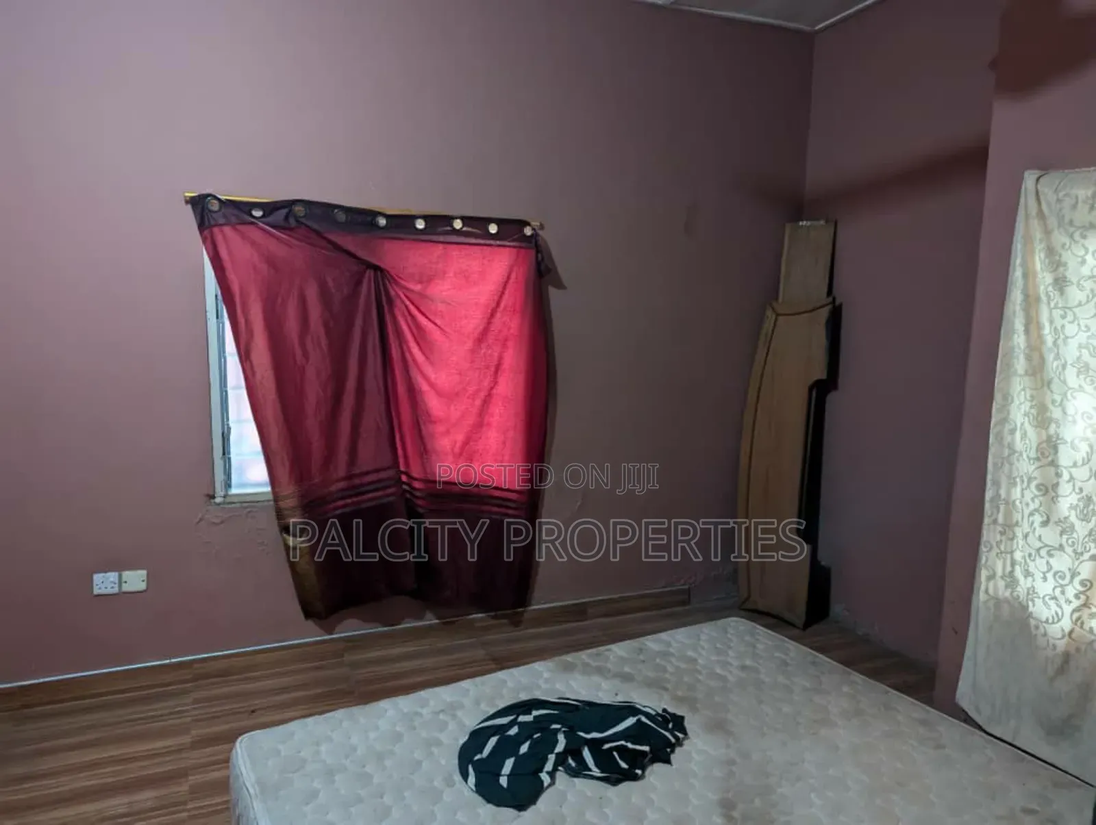 7bdrm House in Atonsu Aputuogya, Kumasi Metropolitan for sale