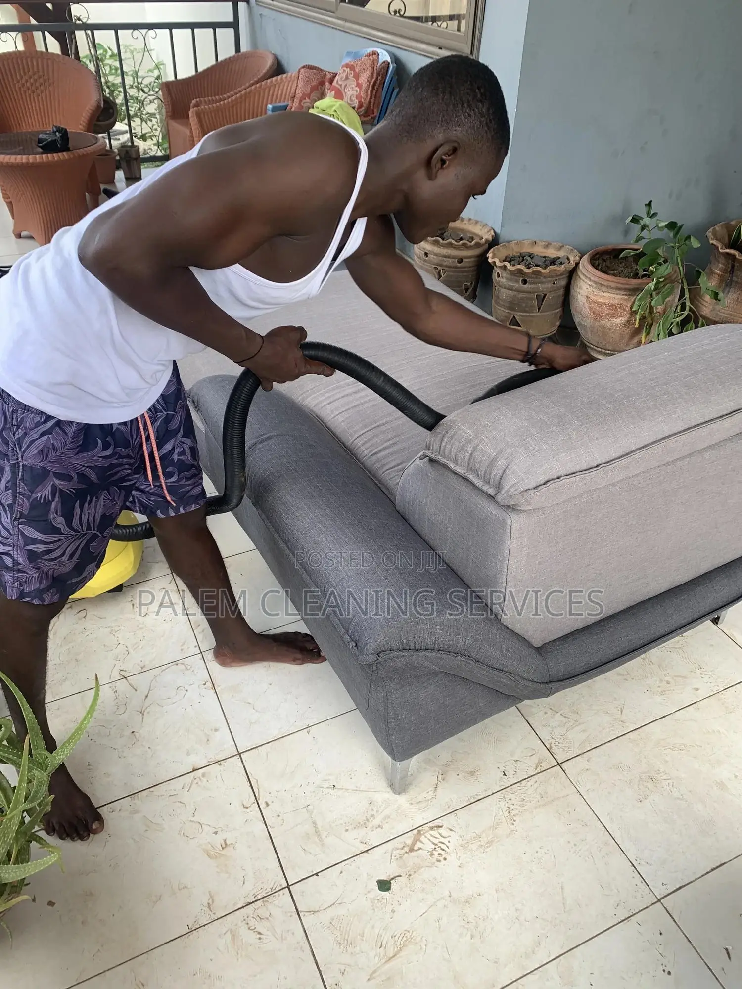 Upholsteryer