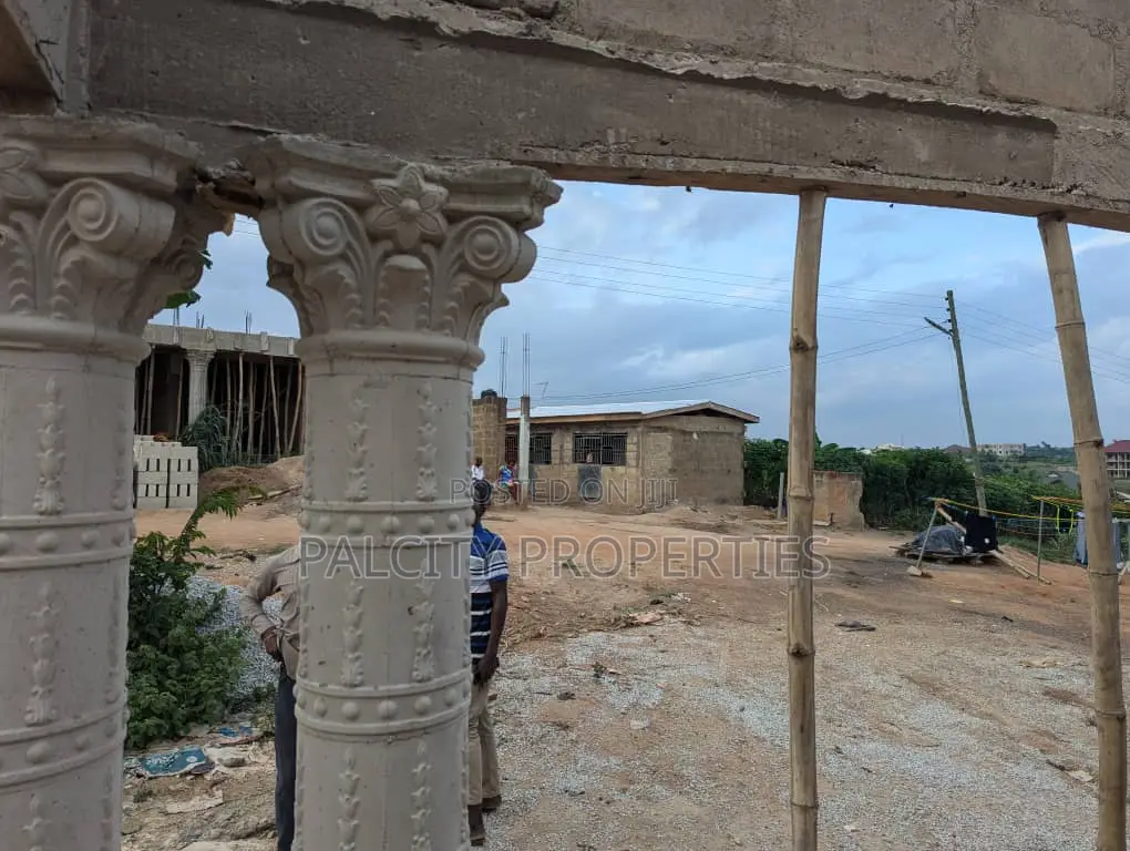 4bdrm House in Atonsu Aputuogya, Kumasi Metropolitan for sale