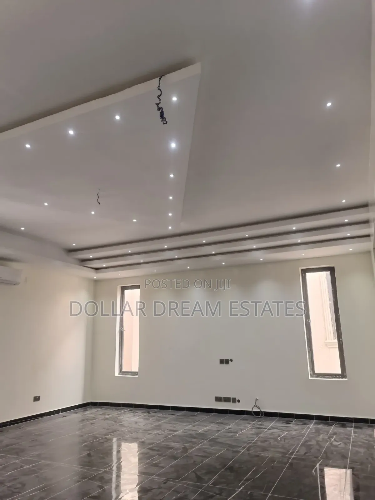 5bdrm House in East Legon for sale