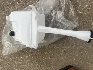 Corolla 2009,2010,2011,2012,2013 Wiper Gallon/Tank
