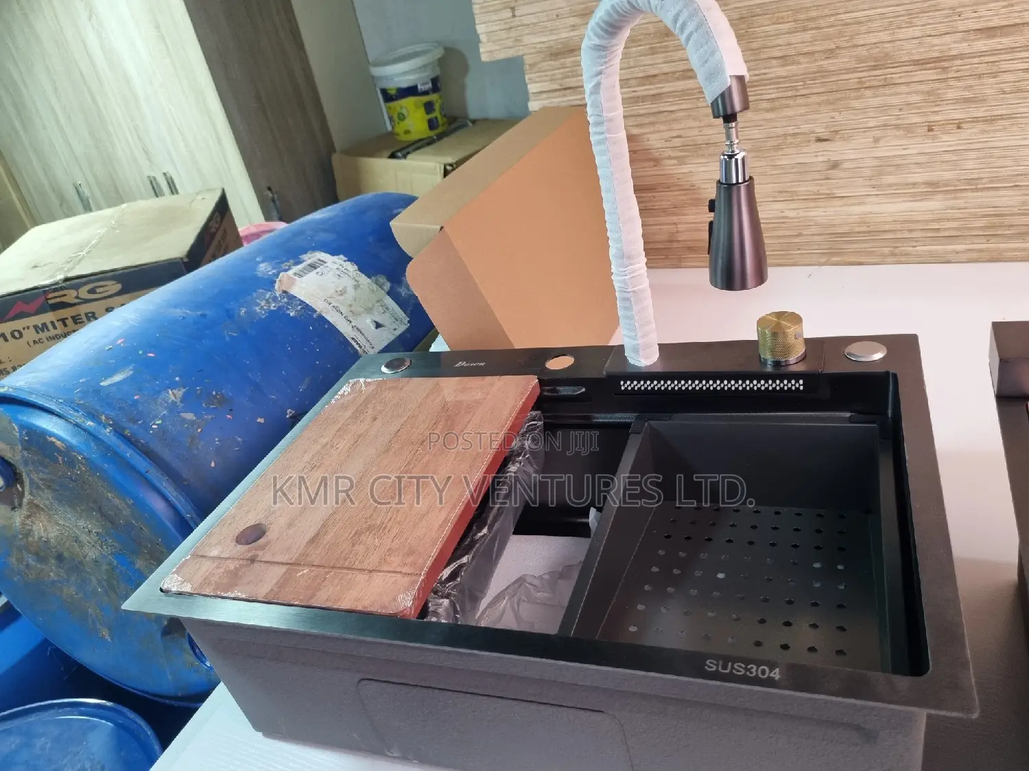 Ultra-Modern Kitchen Sink