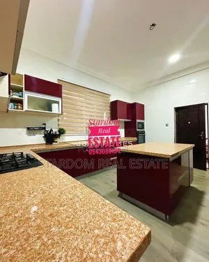 Furnished 4bdrm Duplex in Lake Side Estate for rent