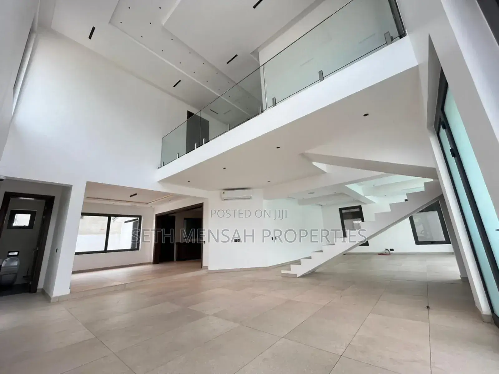 5bdrm House in Skm Properties, Adjiriganor for sale