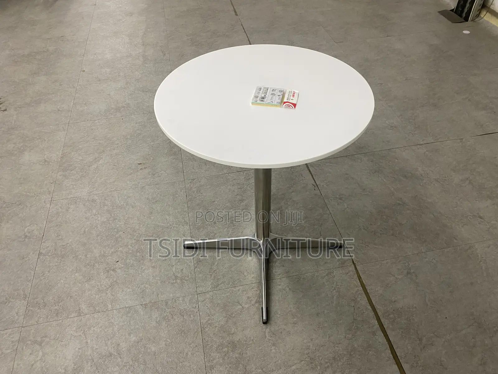 Quality Bar Table