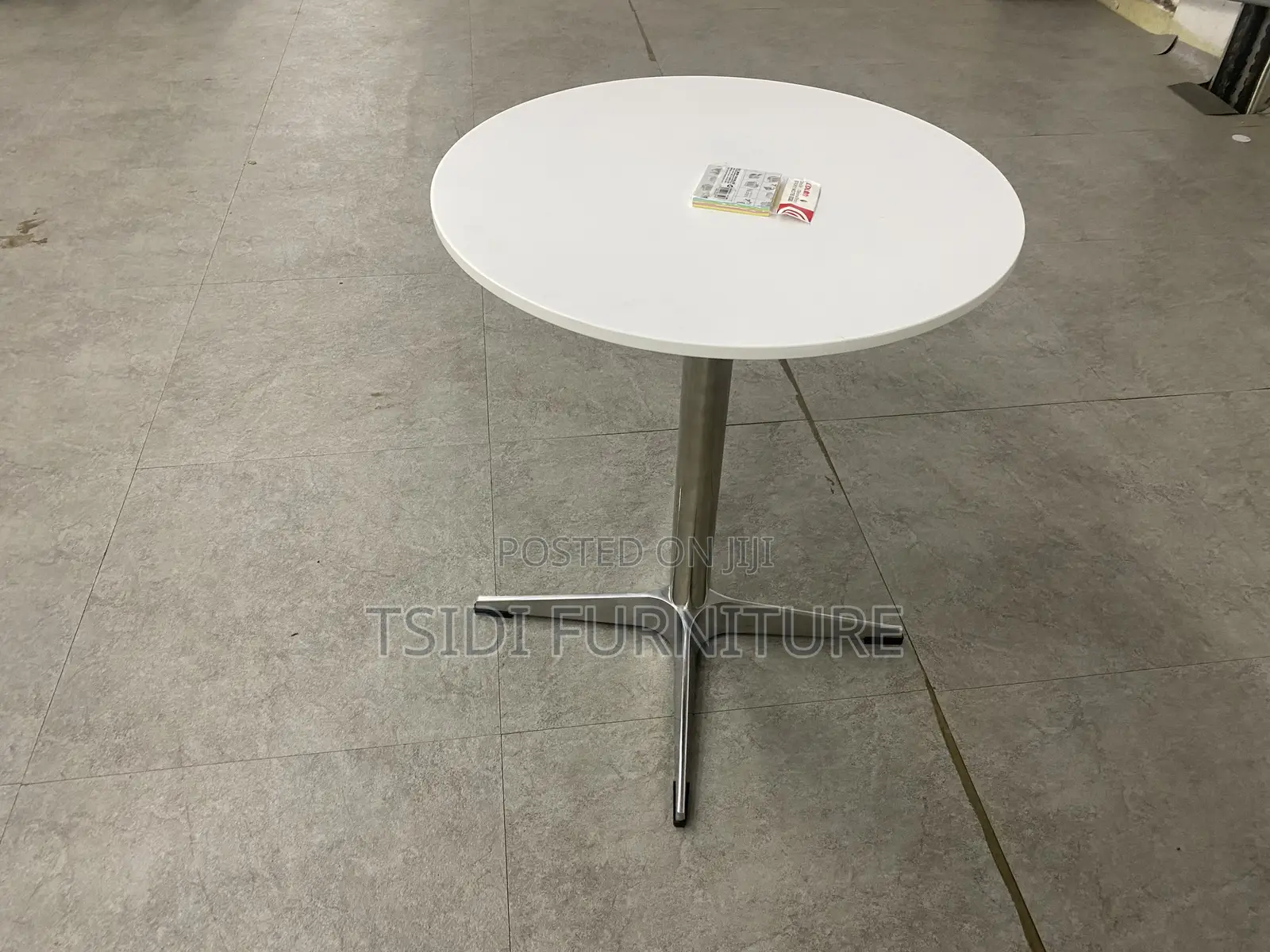 Quality Bar Table