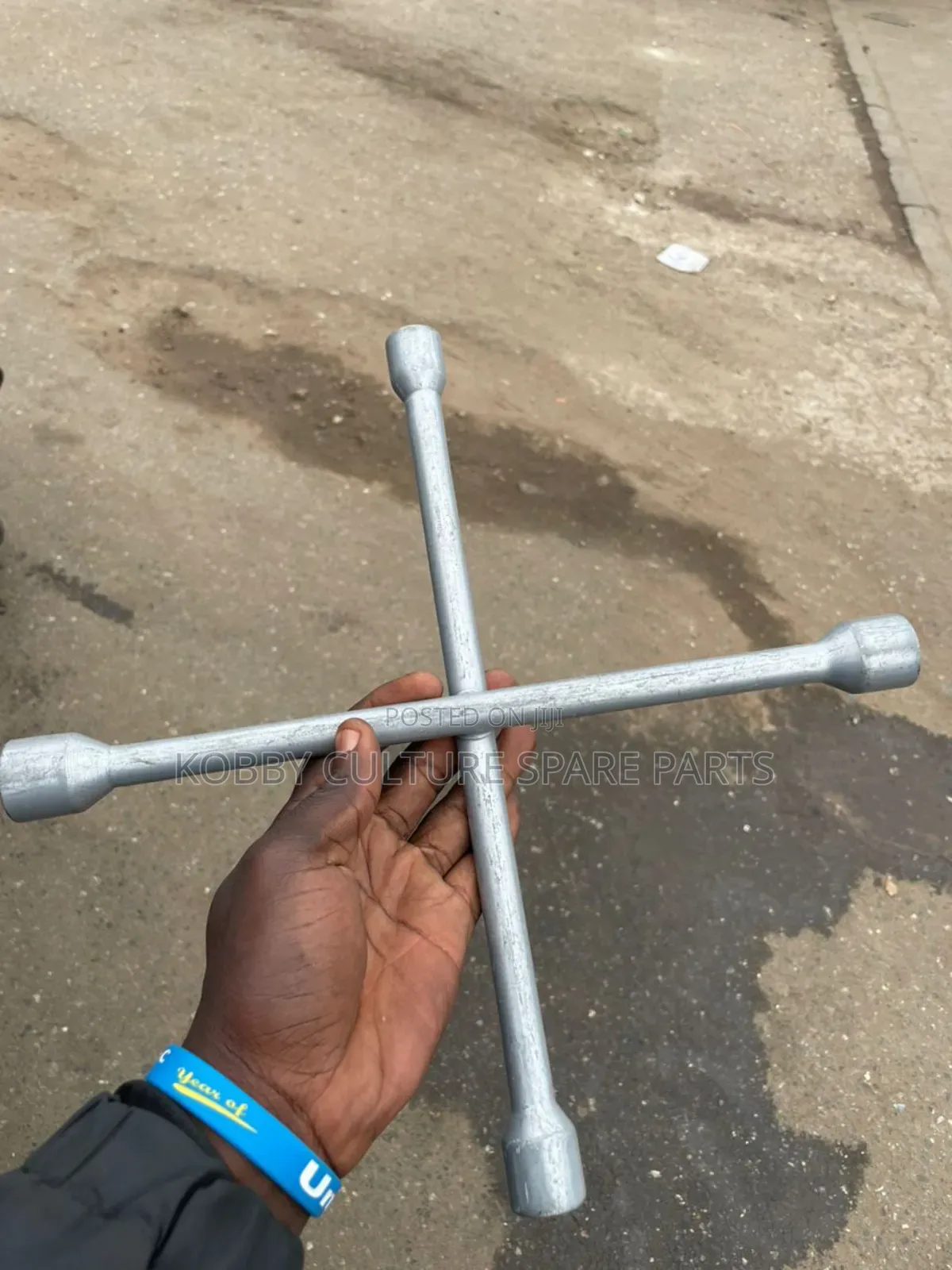 Original Car Wheel Spanner Available For All Cars