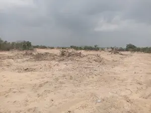 Land for Sale at Sege