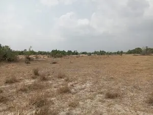 Land for Sale at Sege