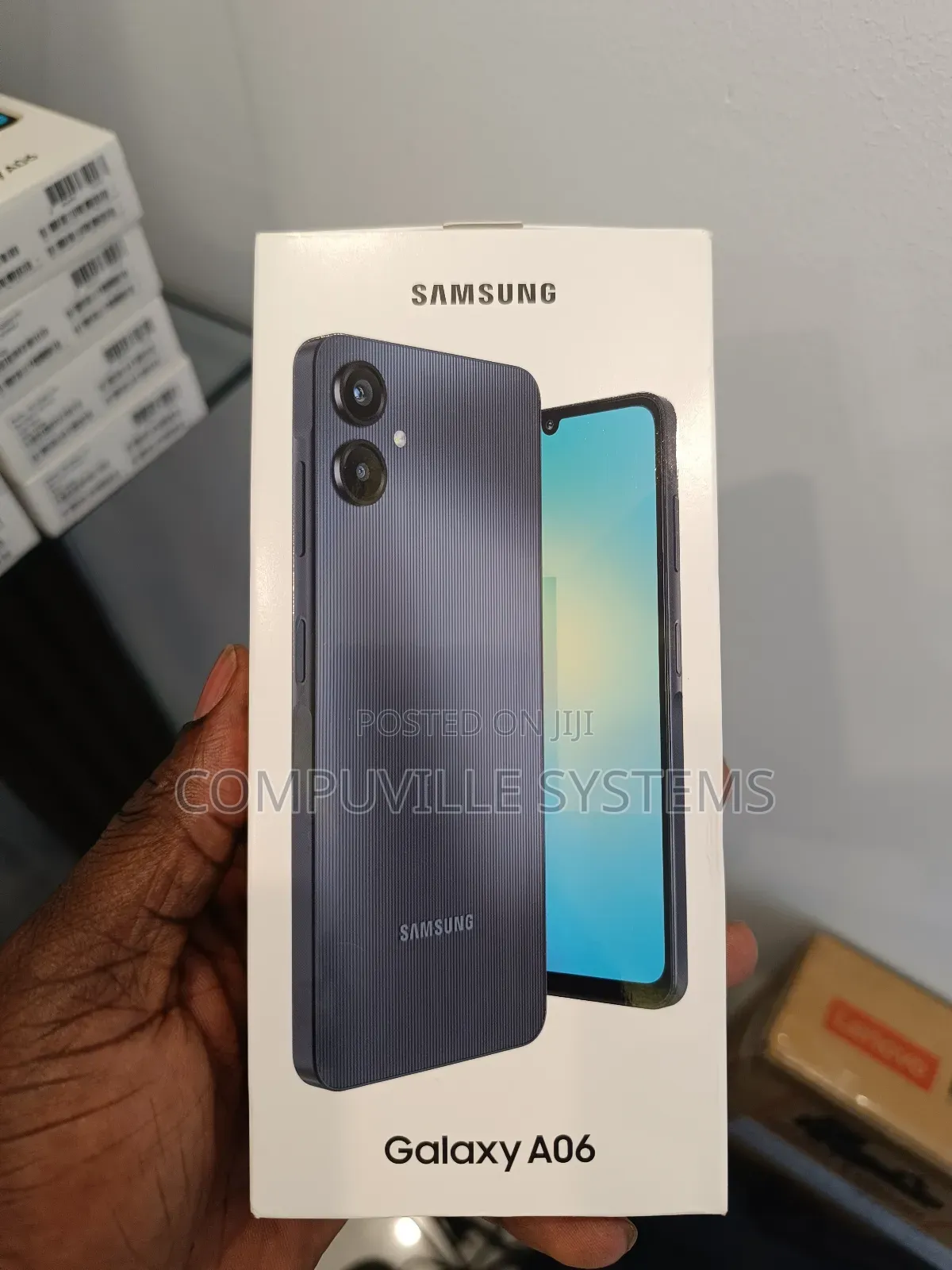 New Samsung Galaxy A06 64 GB Gold
