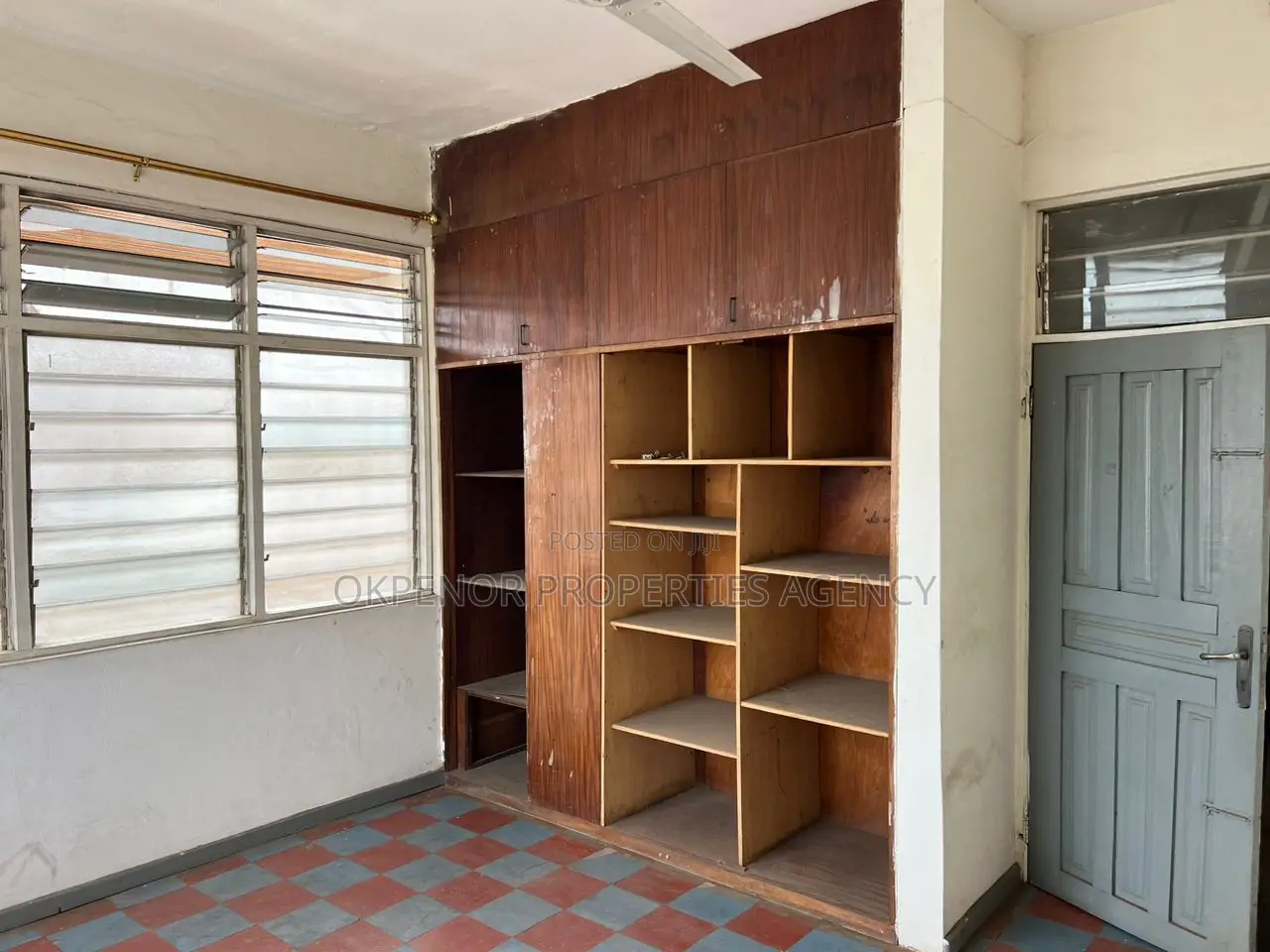 7bdrm House in Accra for sale