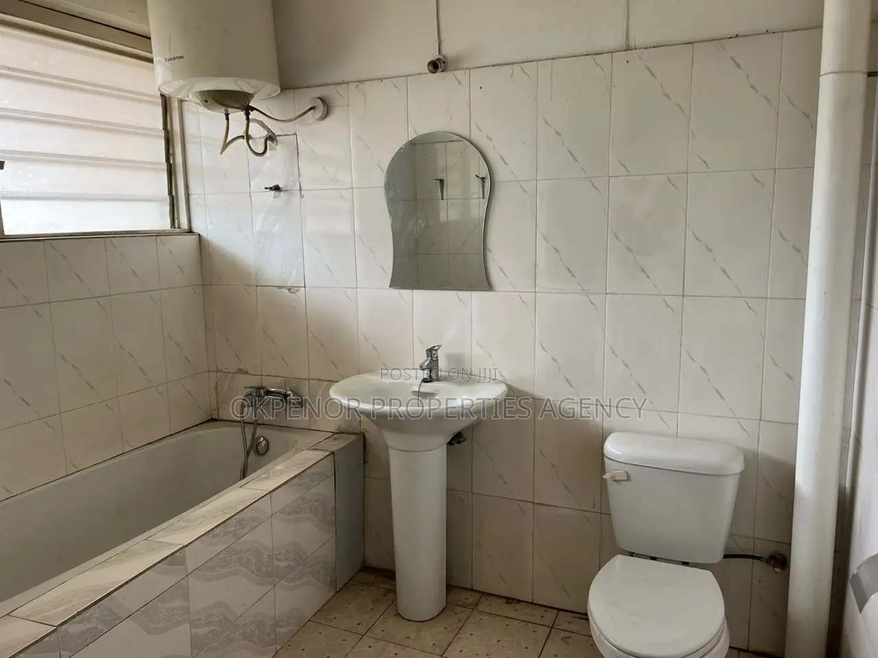 7bdrm House in Accra for sale