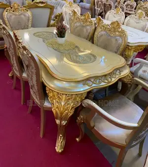 Royal Dining Set