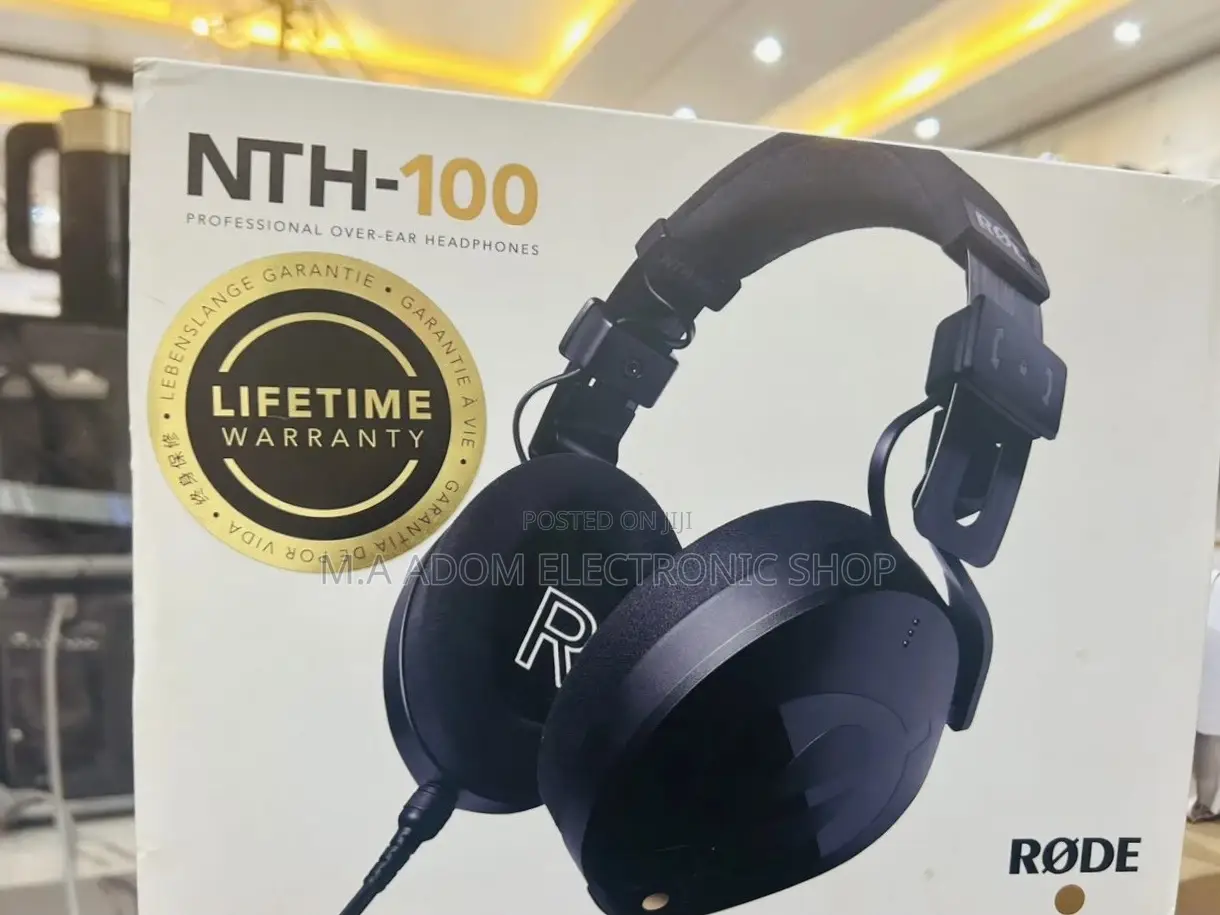 RØDE NTH-100 Professional Headphones for Content Creation.