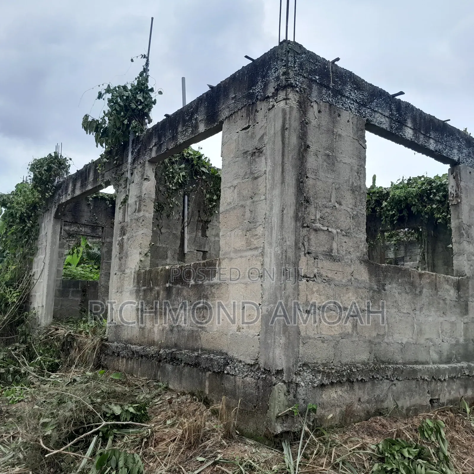 Plot With Uncompleted Building for Sale at Kansa