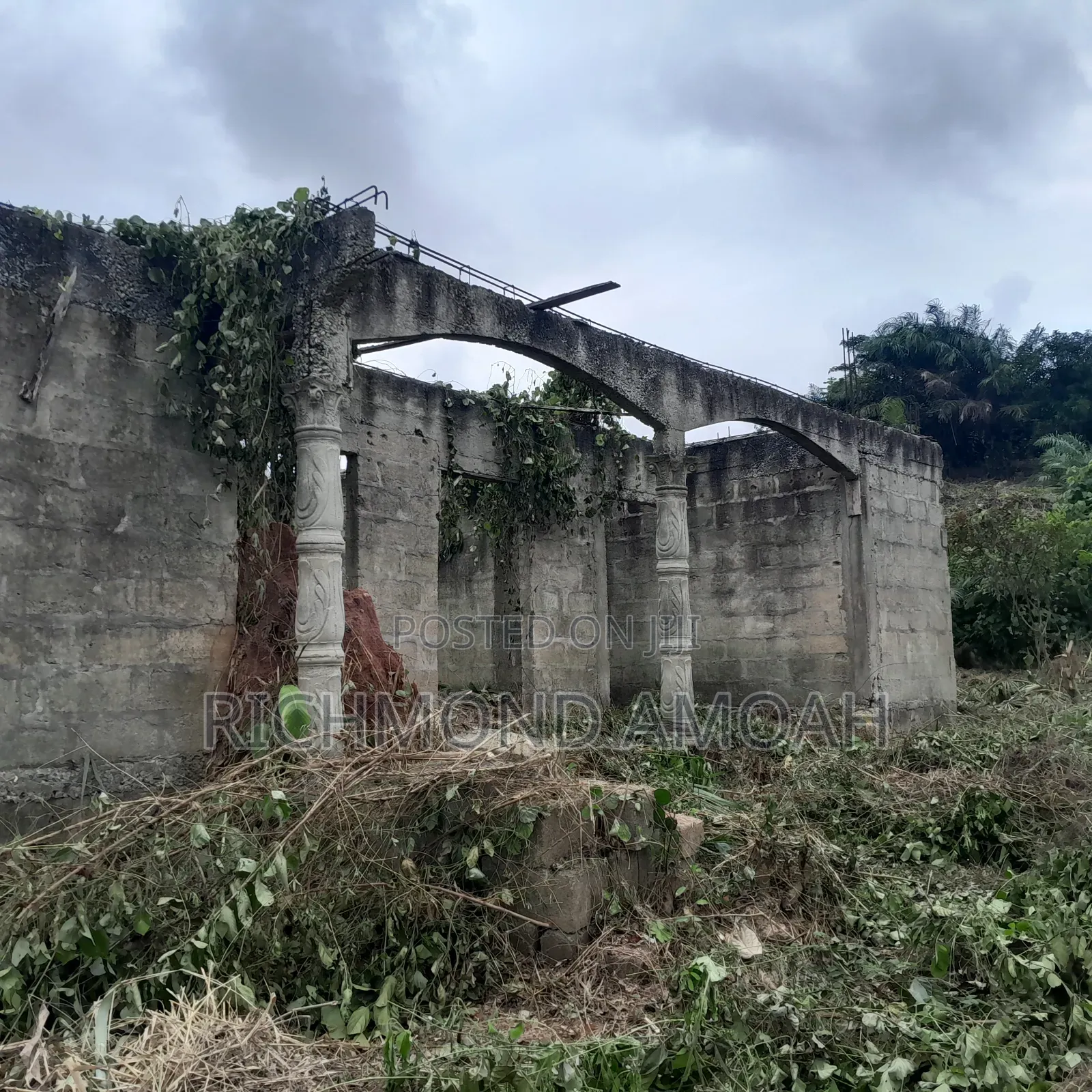 Plot With Uncompleted Building for Sale at Kansa