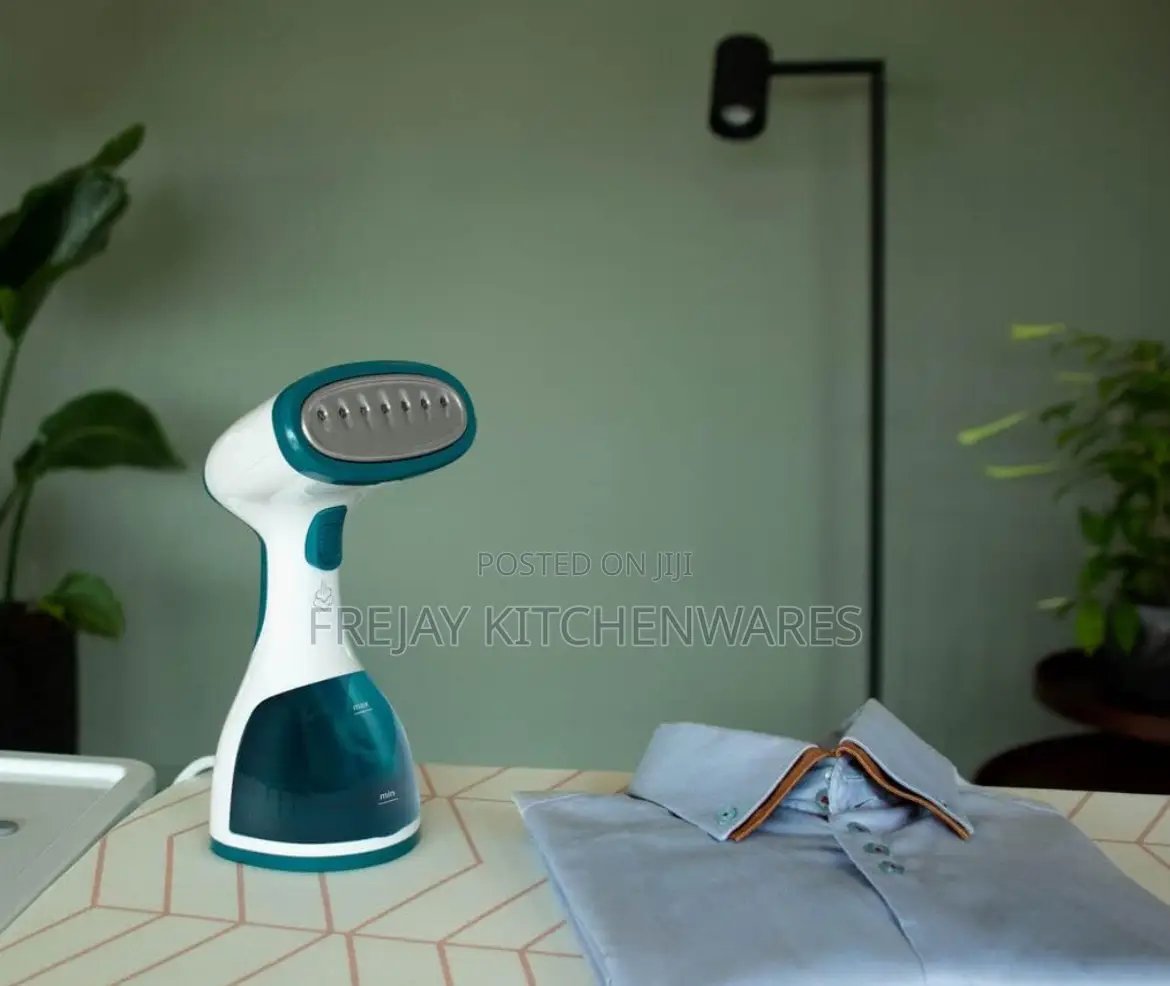 Tomado Garment Steamer