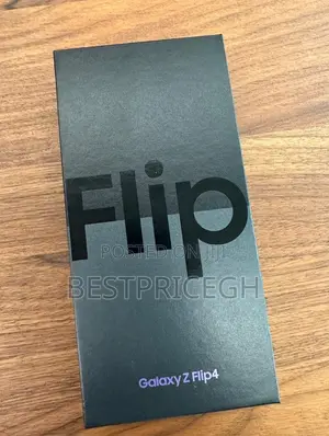 New Samsung Galaxy Z Flip4 256 GB Purple