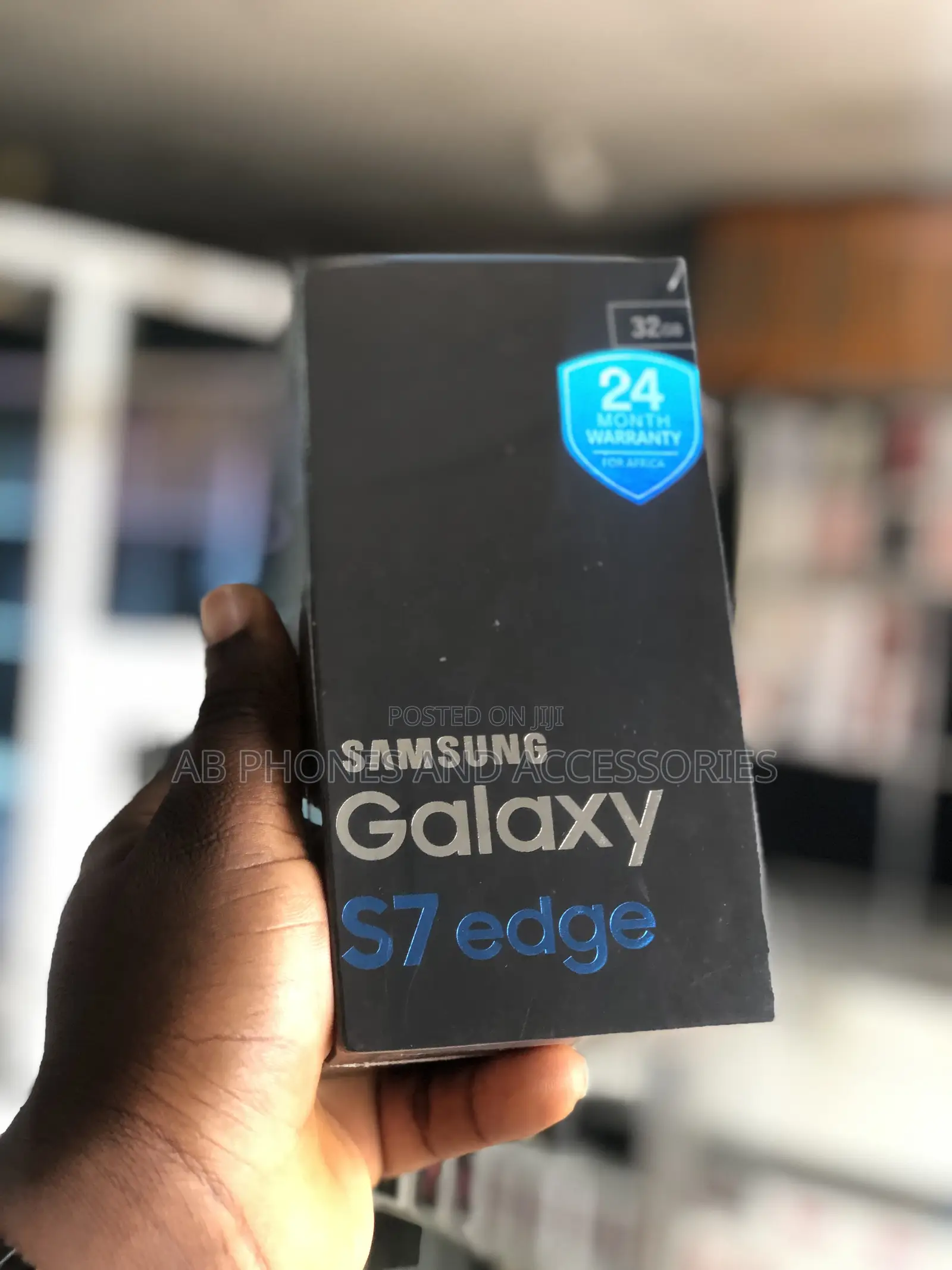 New Samsung Galaxy S7 edge 32 GB Gold