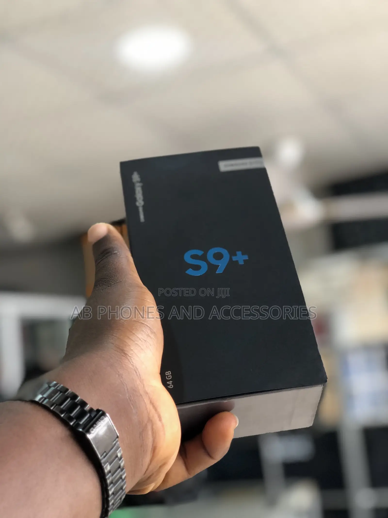New Samsung Galaxy S9 Plus 64 GB Silver