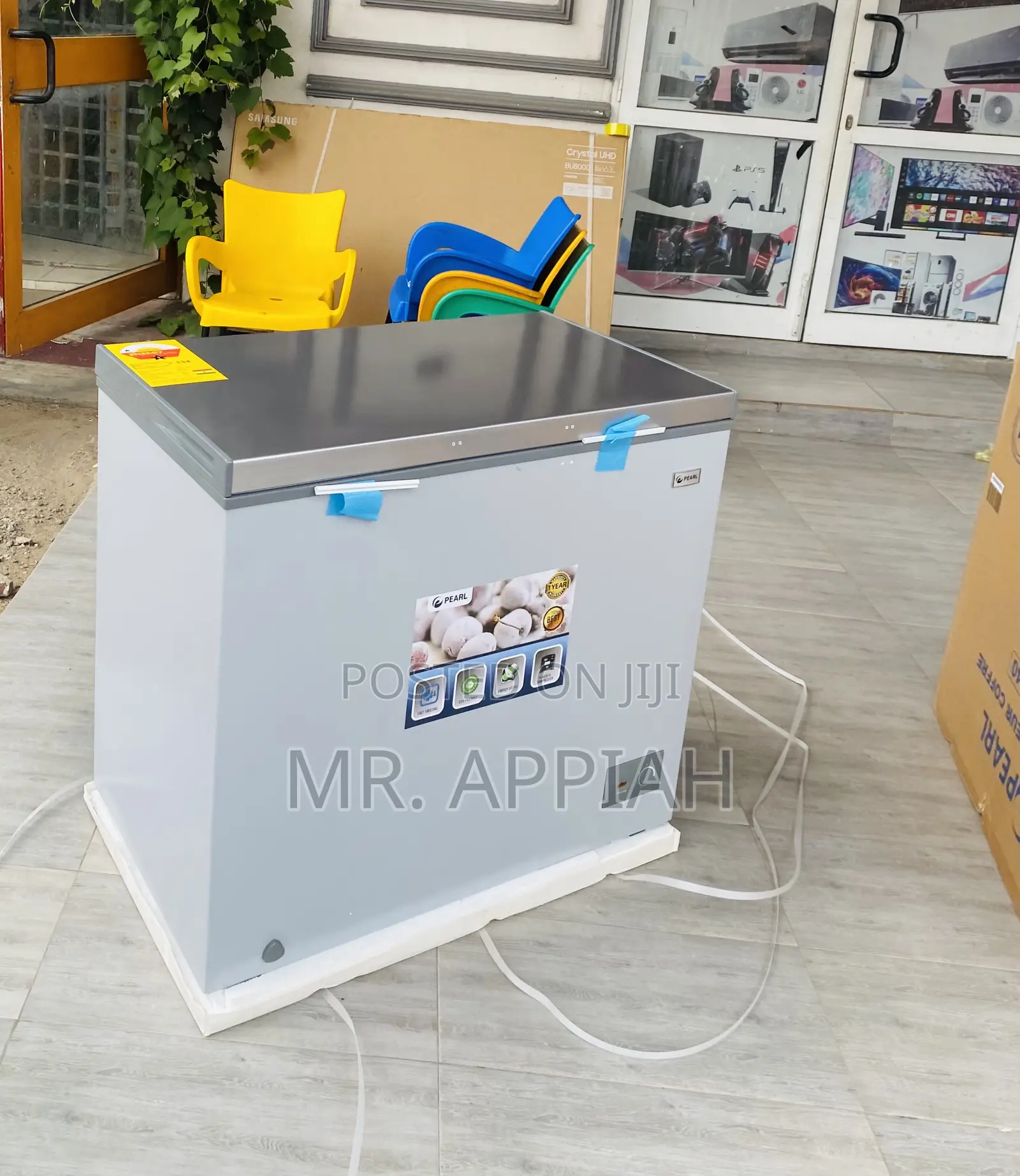 Quality Pearl 147L 1 Door Electric Freezer(PCF-)Gray