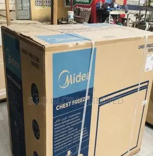Gleaming MIDEA-249LTR-CHEST-FREEZE-HS-324CN