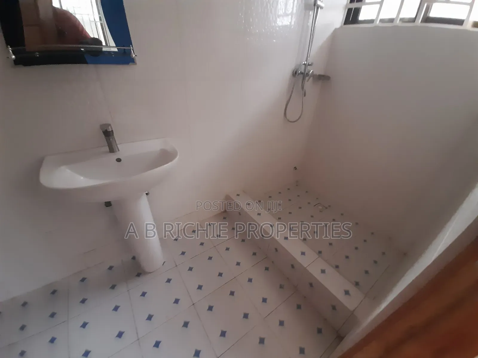 2bdrm Apartment in Ab Richie Properties, Tseaddo for rent