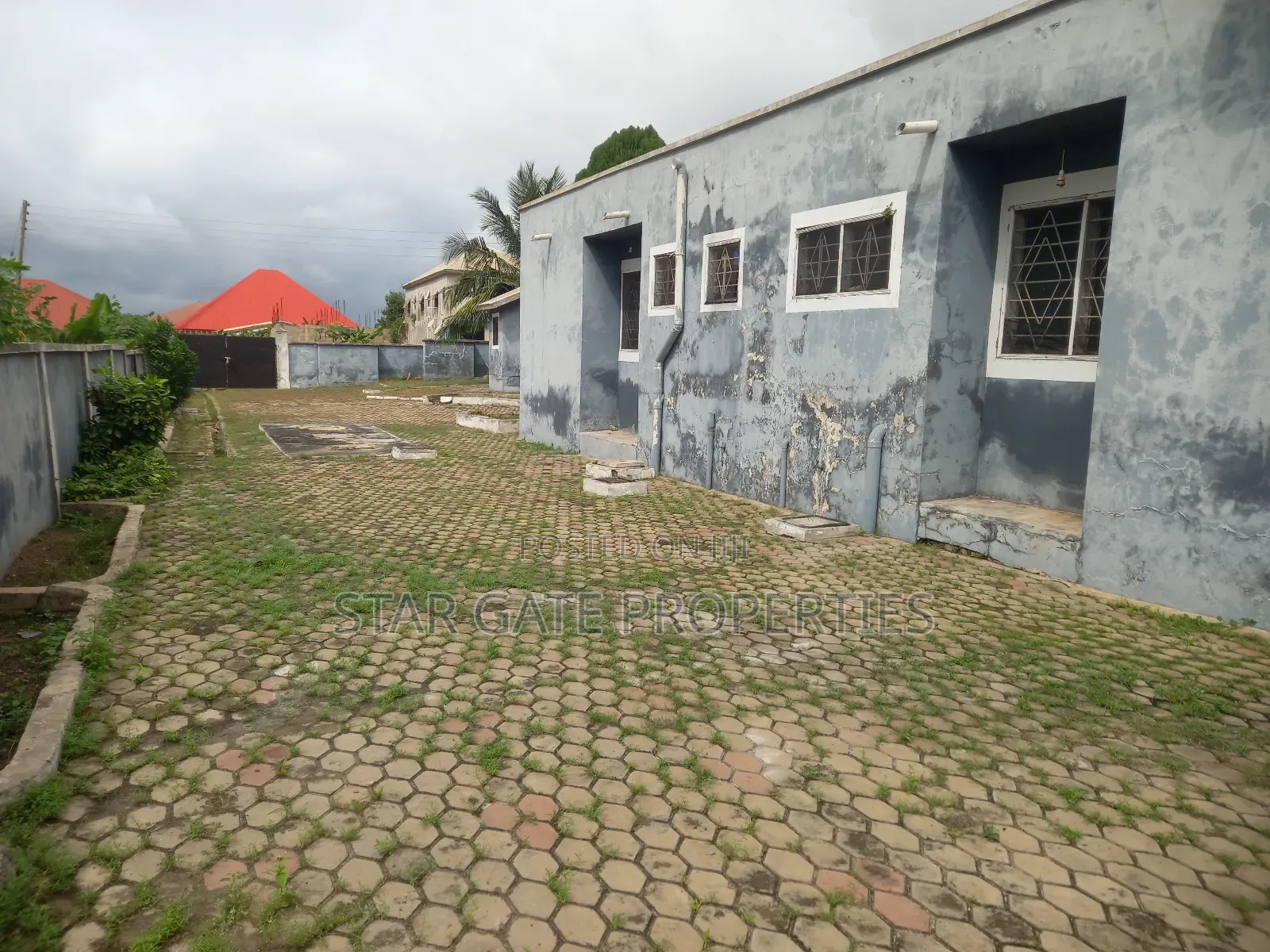 5bdrm House in Boadi,Near Knust., Kumasi Metropolitan for sale