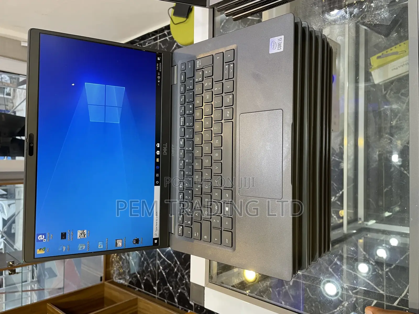 Laptop Dell Latitude 7300 16GB Intel Core I5 SSD 256GB