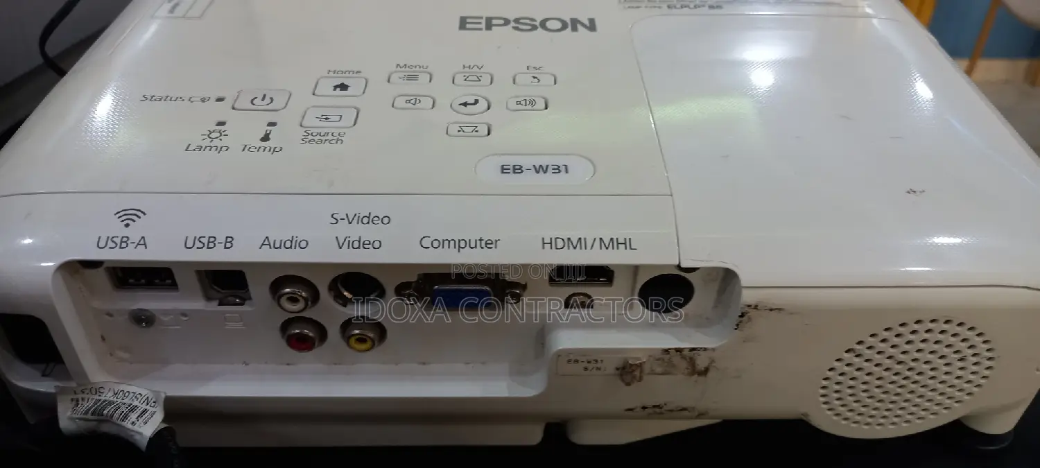 Projector and Screen for Rent