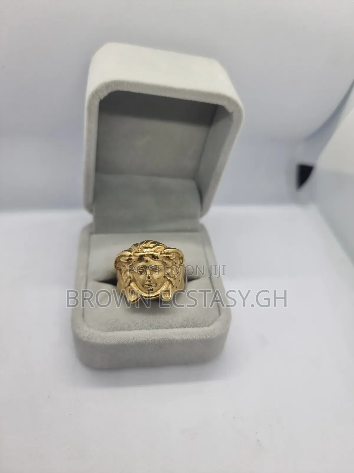 Versace Ring