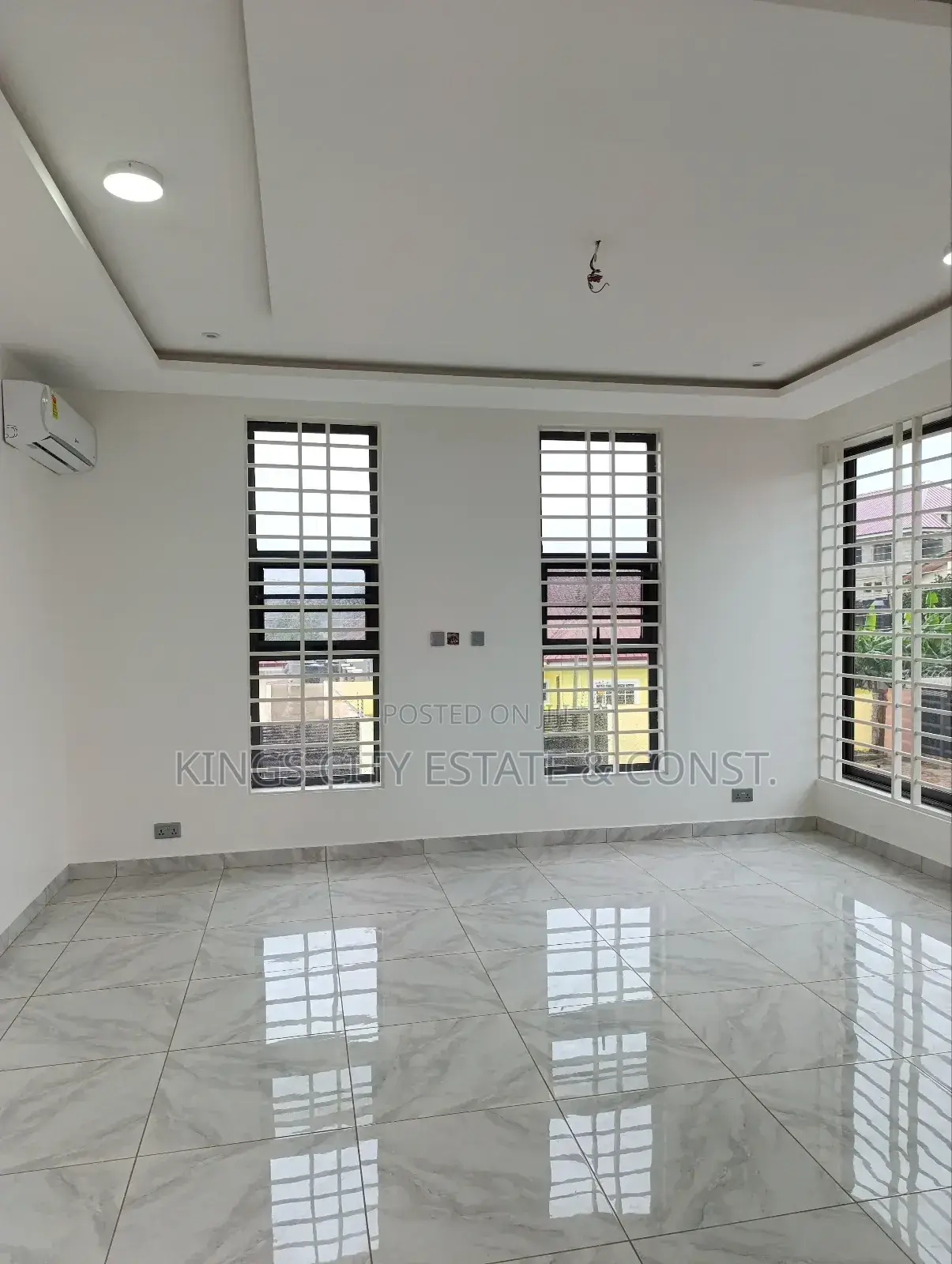 4bdrm House in Tantra-Cfc-Estate, Achimota for sale